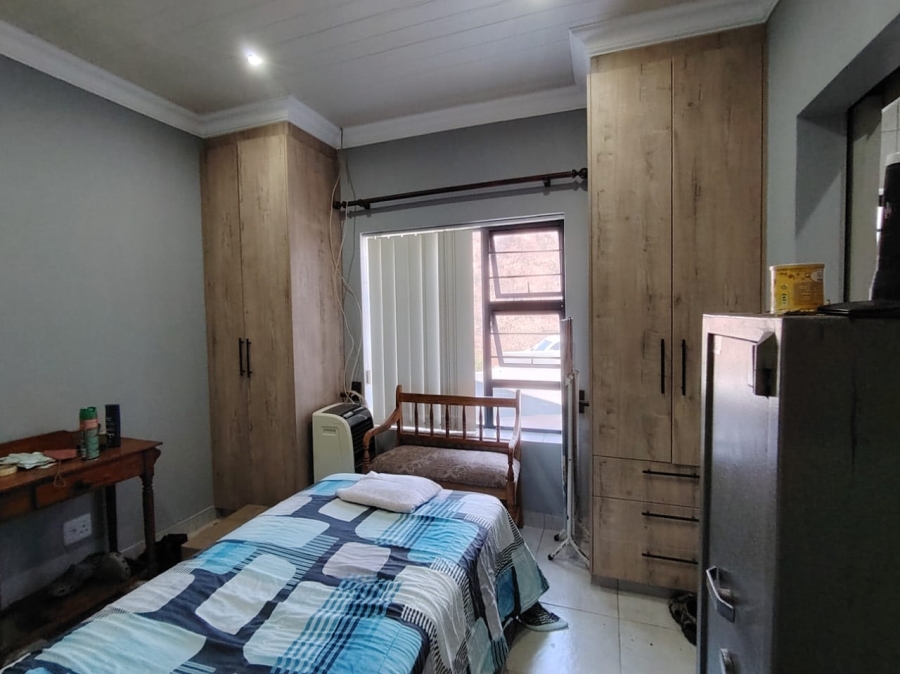 4 Bedroom Property for Sale in Island View Western Cape